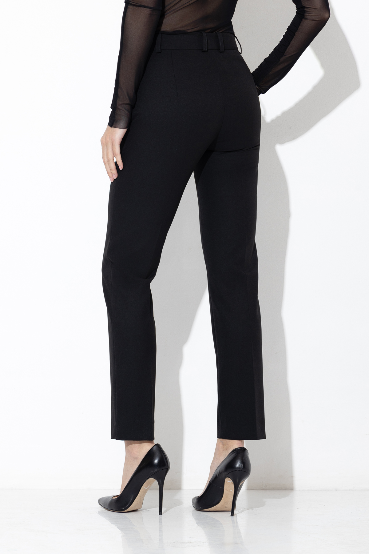 Прямые брюки VASSA&Co, пол женский, цвет черный, фото №4