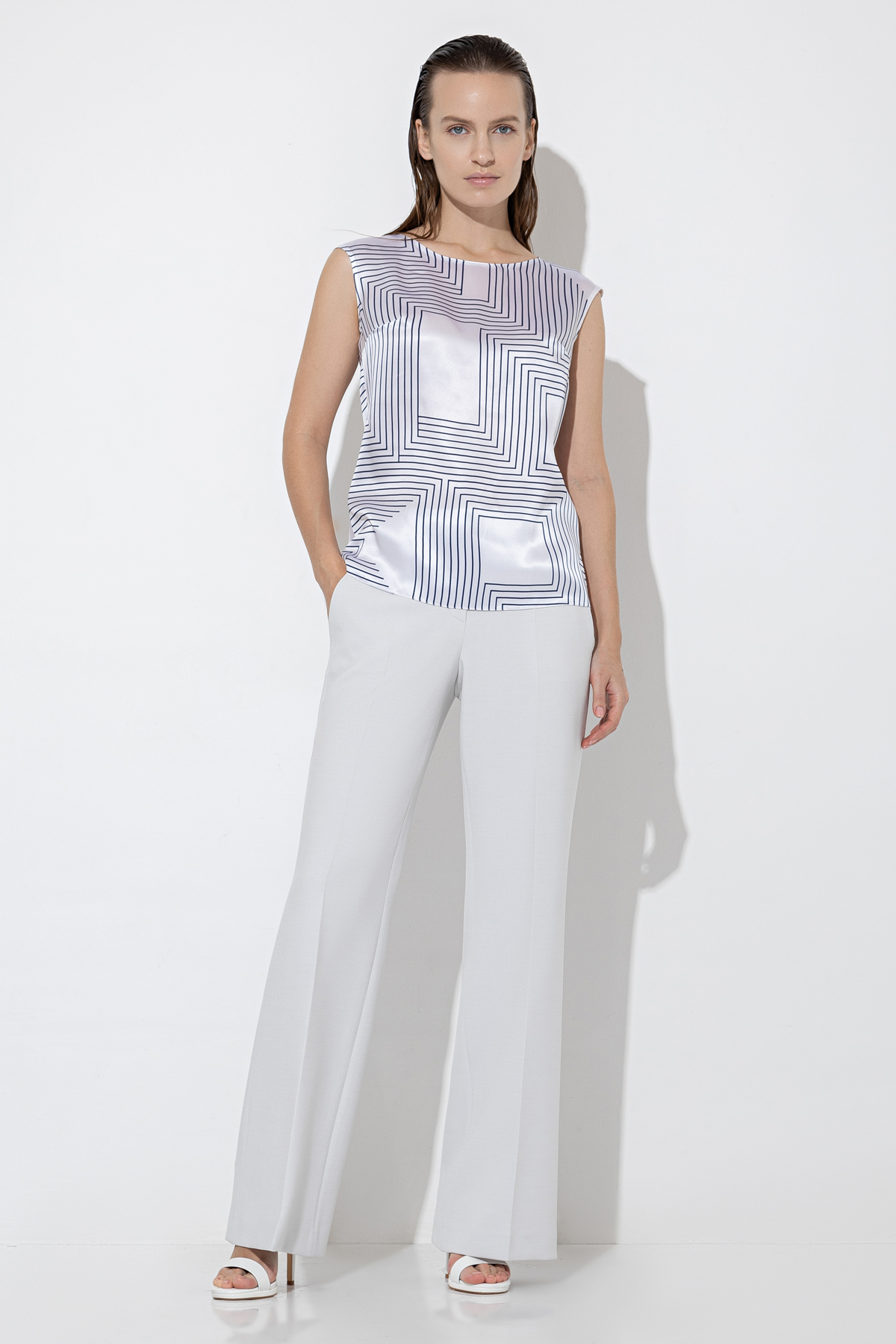 Топ из шелка VASSA&Co, пол женский, цвет белый, фото №2