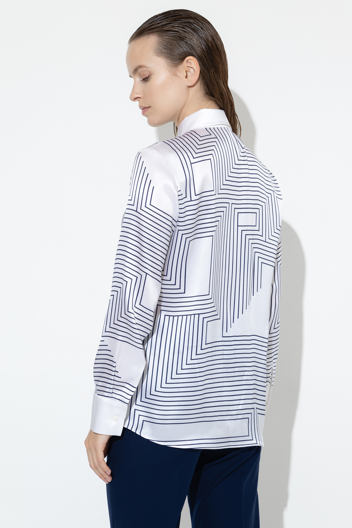 Блузка из шелка VASSA&Co, пол женский, цвет белый, фото №4