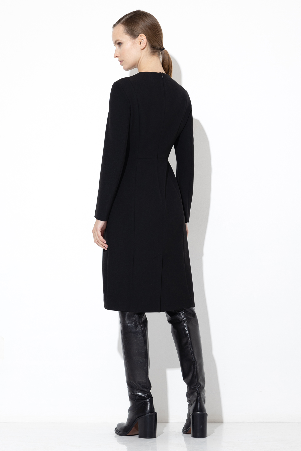 Платье с контрастной деталью VASSA&Co, пол женский, цвет черный, фото №5