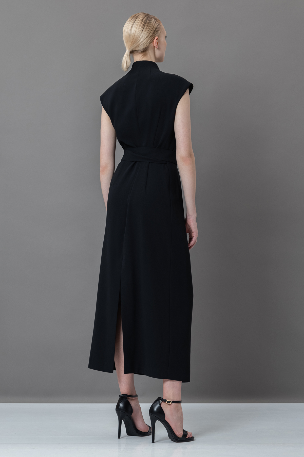 Платье с асимметричным вырезом VASSA&Co, пол женский, цвет черный, фото №5