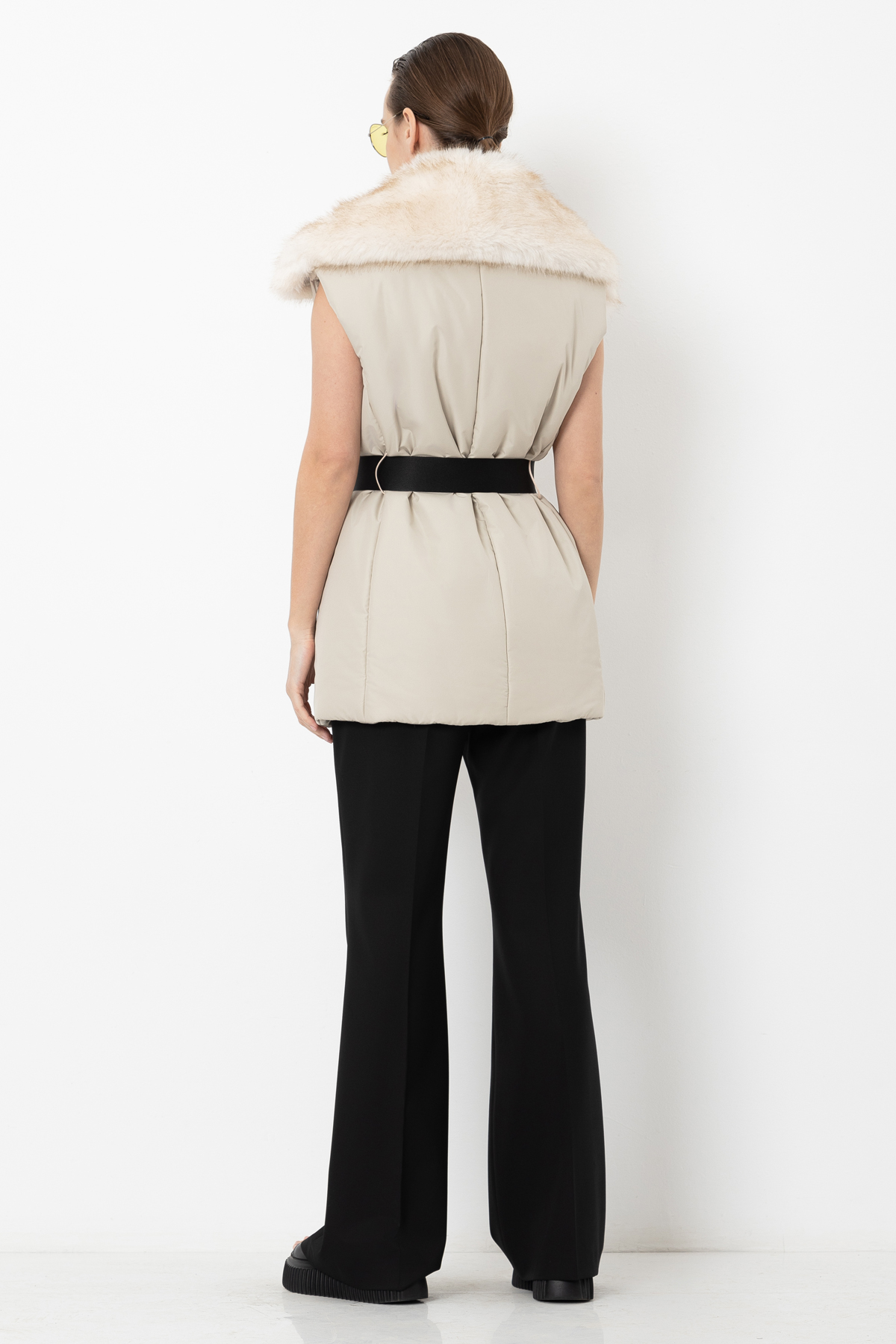 Жилет со съемным воротником VASSA&Co, пол женский, цвет молочный, фото №4