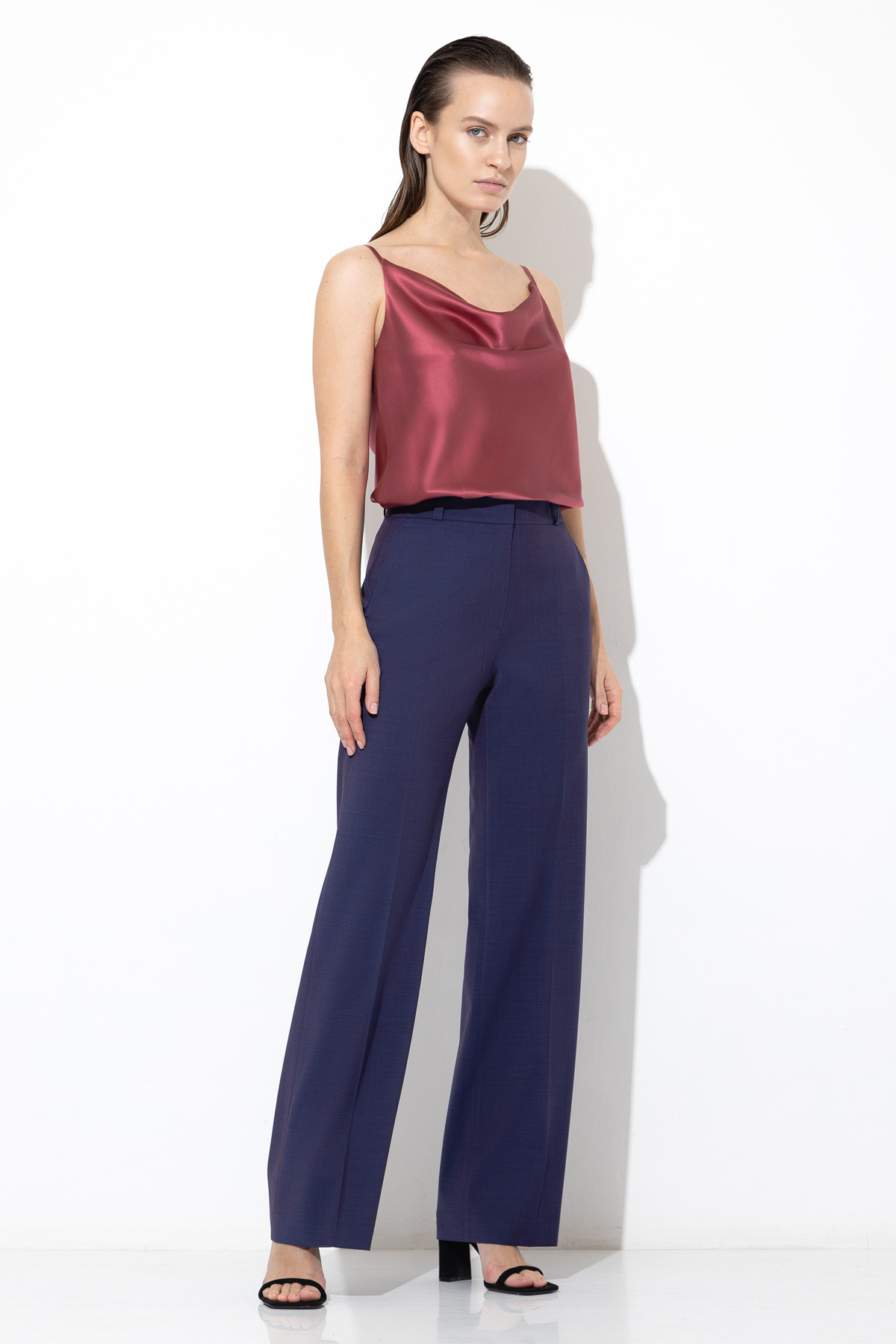 Брюки VASSA&Co, пол женский, цвет фиолетовый, фото №2