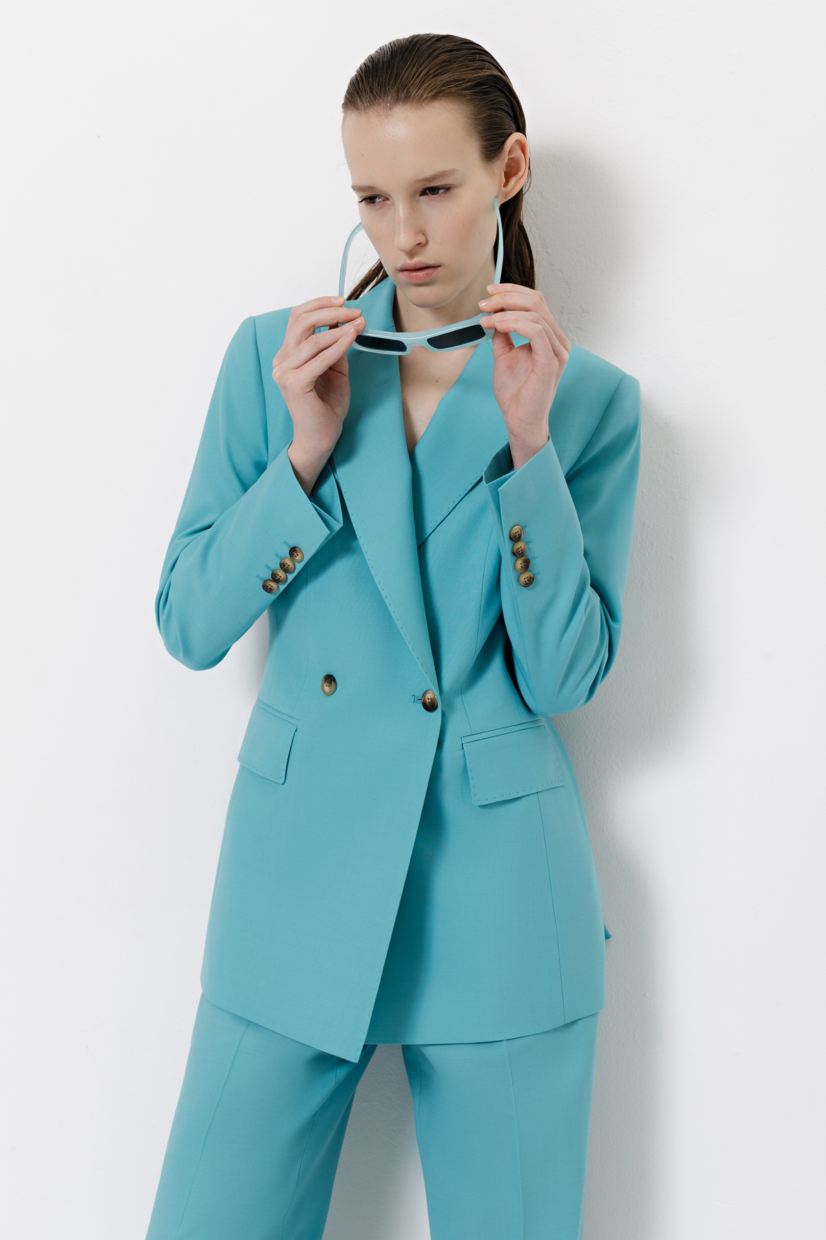 Двубортный жакет VASSA&Co, пол женский, цвет голубой, фото №4