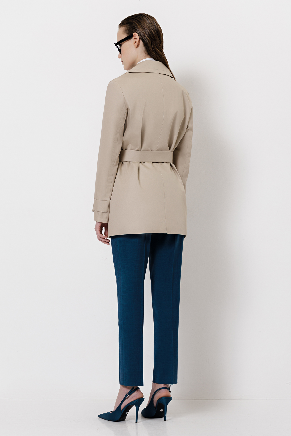 Укороченный тренч VASSA&Co, пол женский, цвет бежевый, фото №6