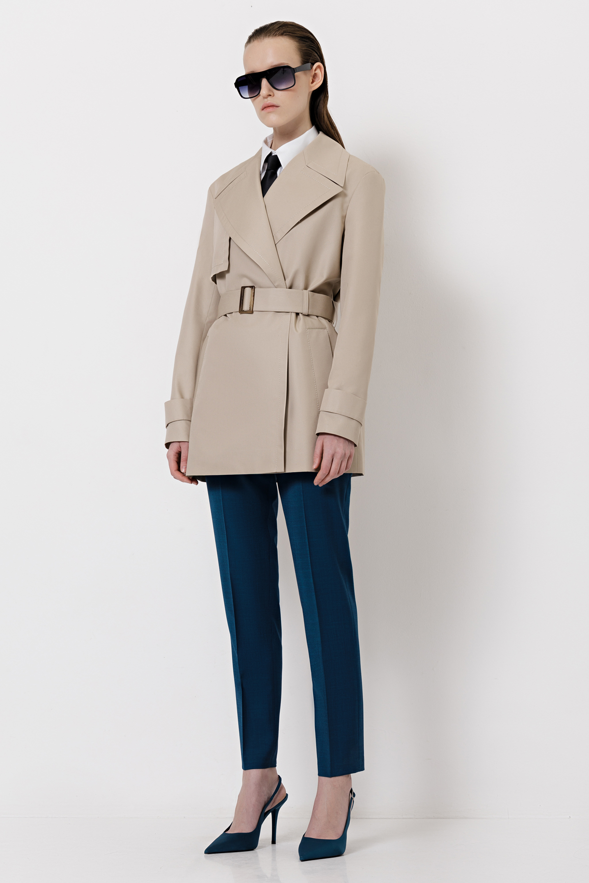 Укороченный тренч VASSA&Co, пол женский, цвет бежевый, фото №2