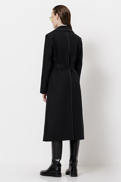 Плащ с контрастной отделкой VASSA CODE, пол женский, цвет черный, фото №6