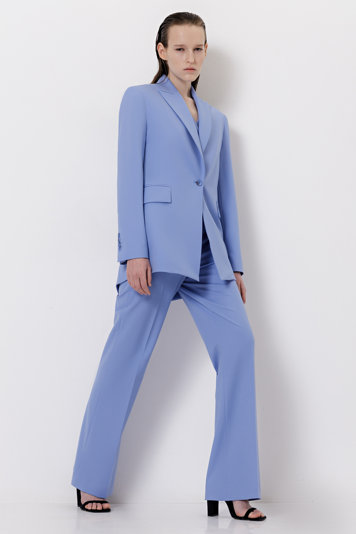 Жакет с разрезом на спине VASSA&Co, пол женский, цвет фиолетовый, фото №2