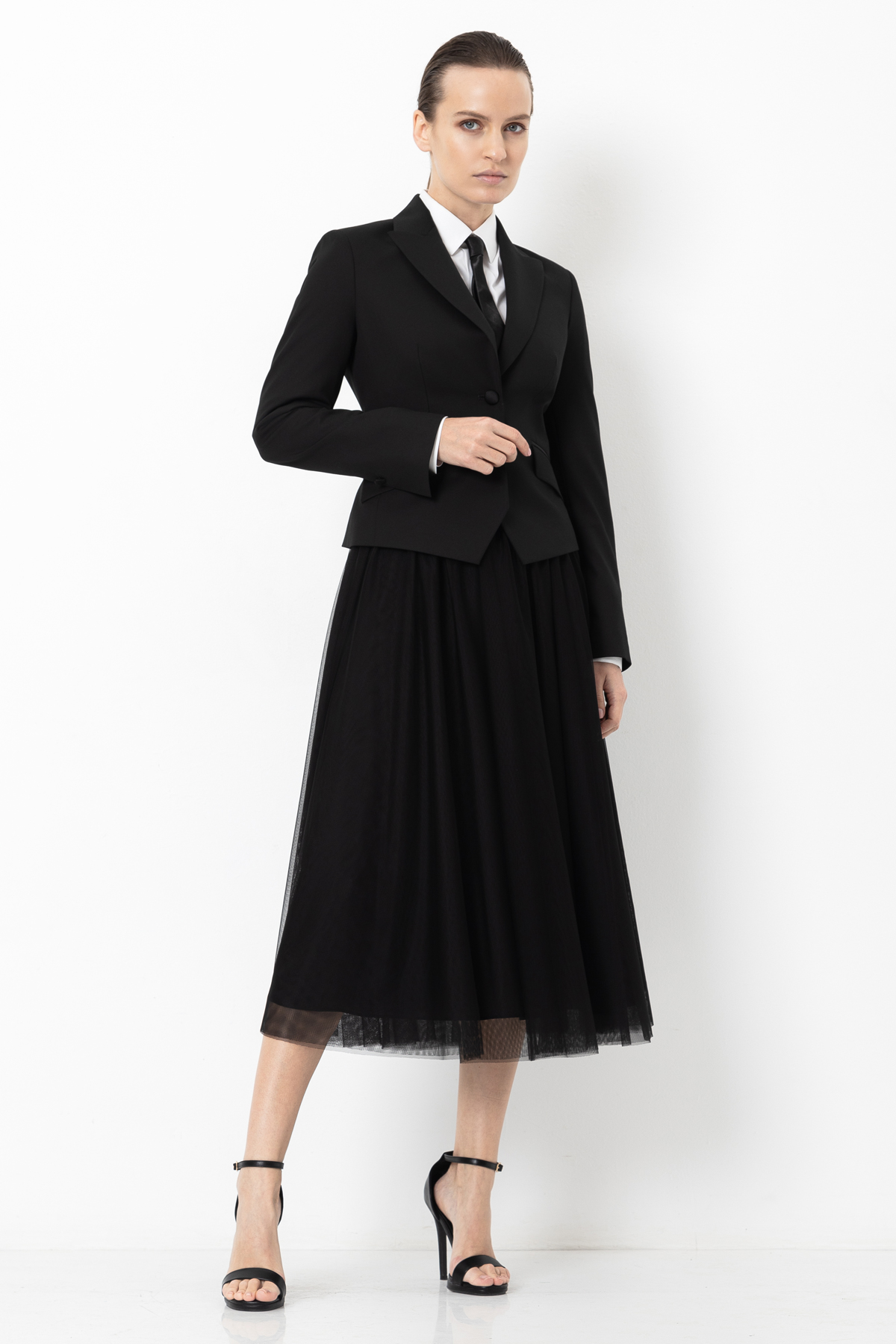 Укороченный жакет VASSA&Co, пол женский, цвет черный, фото №5