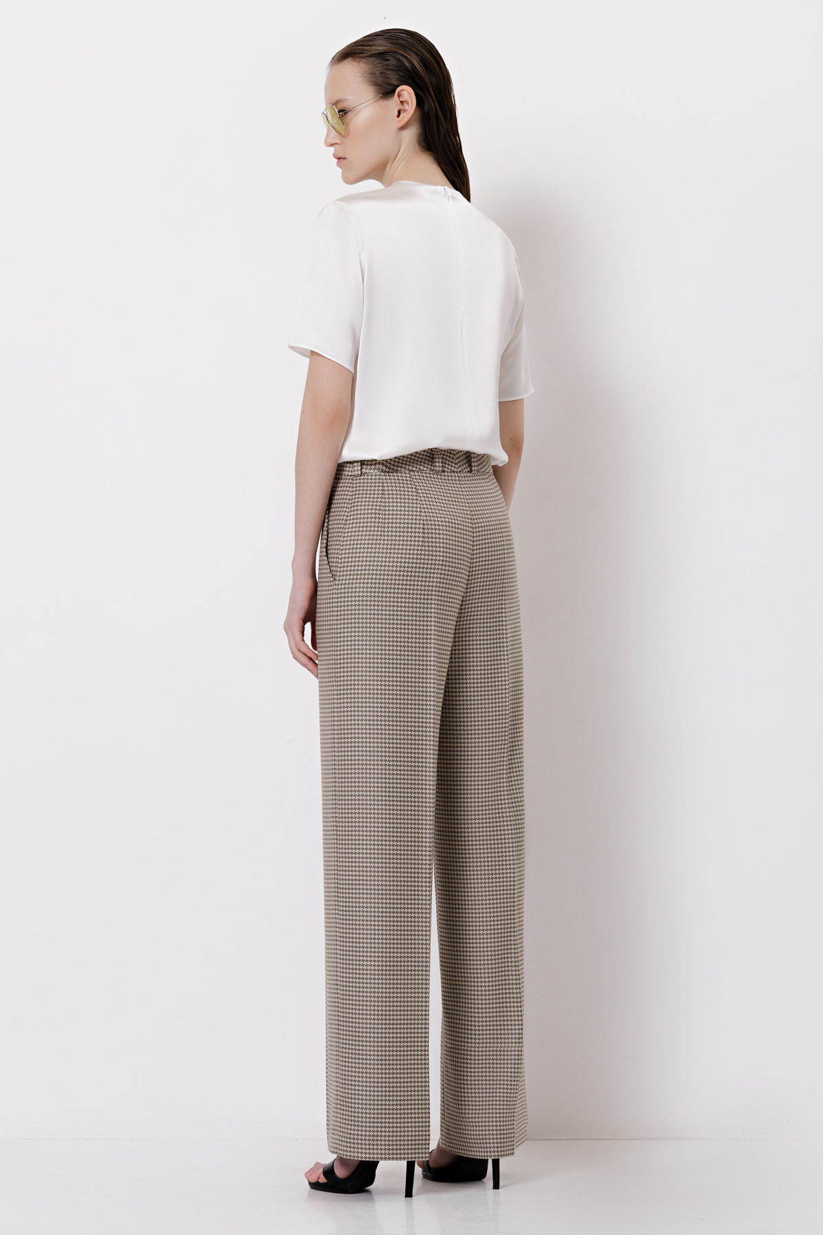 Trousers VASSA&Co, пол female, цвет brown, фото №5