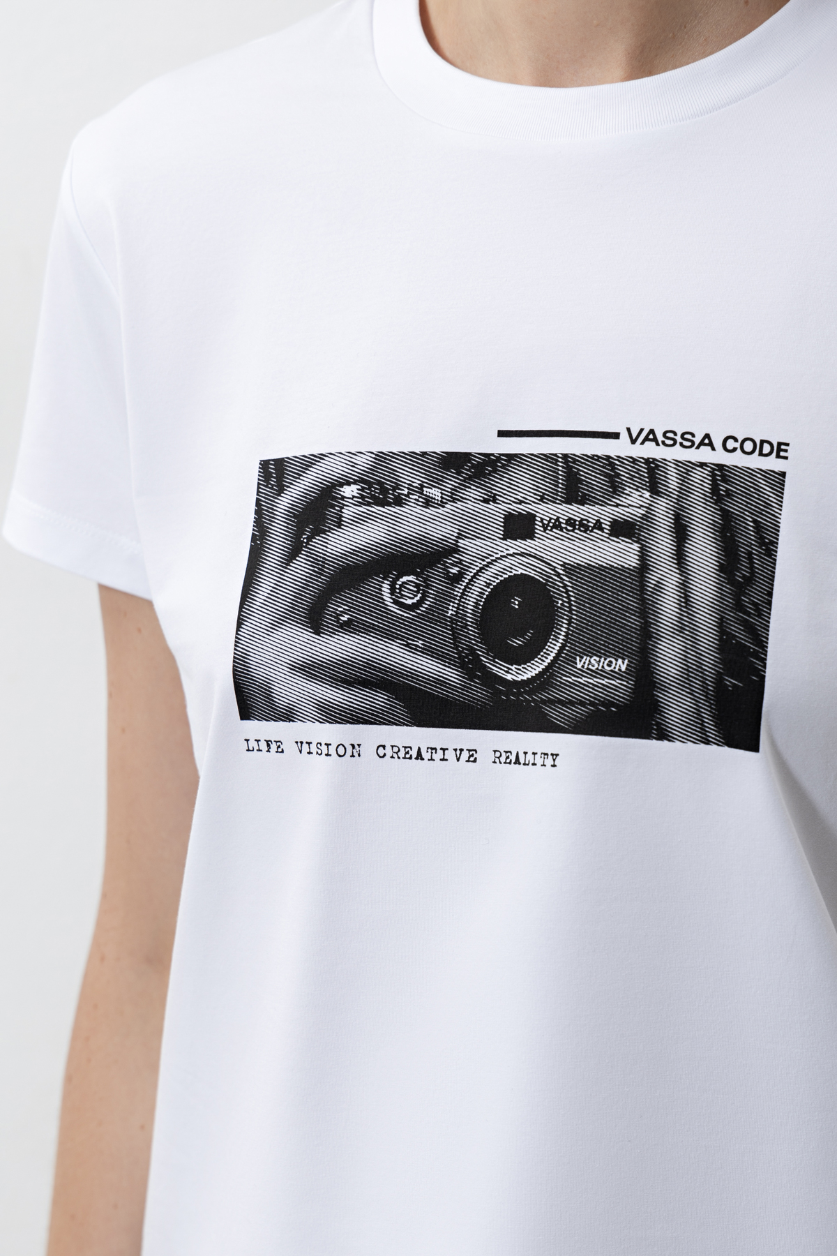 Футболка с принтом VASSA CODE, пол женский, цвет белый, фото №3