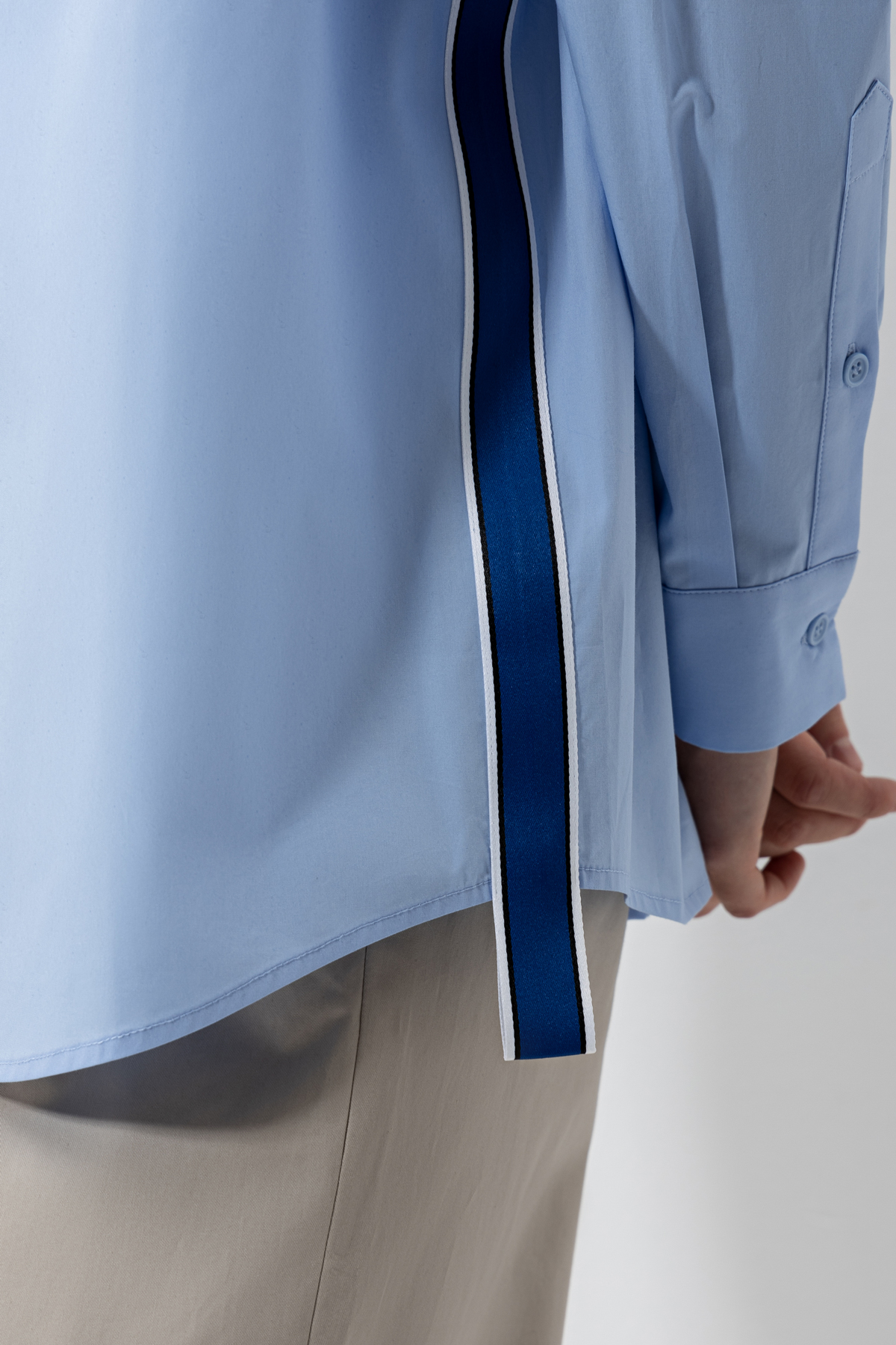 Рубашка с контрастной тесьмой , пол женский, цвет голубой, фото №4