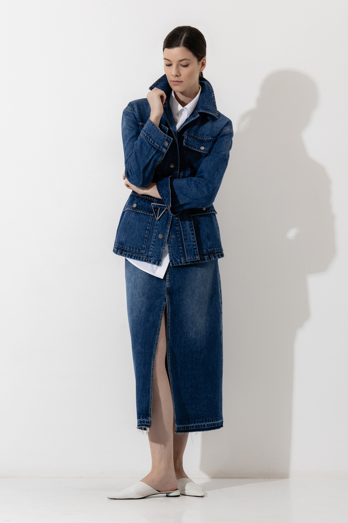 Джинсовая куртка VASSA CODE, пол женский, цвет синий, фото №2