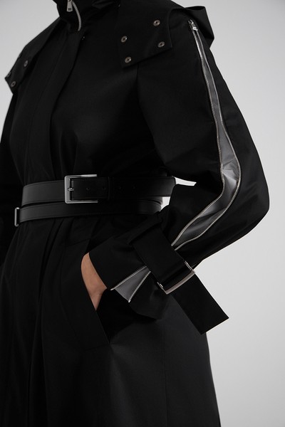 Дизайнерский плащ VASSA&Co, пол женский, цвет черный, фото №5