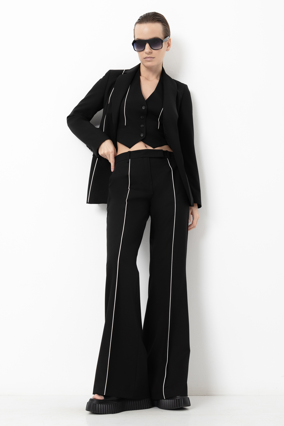 Vest VASSA&Co, пол female, цвет black, фото №2