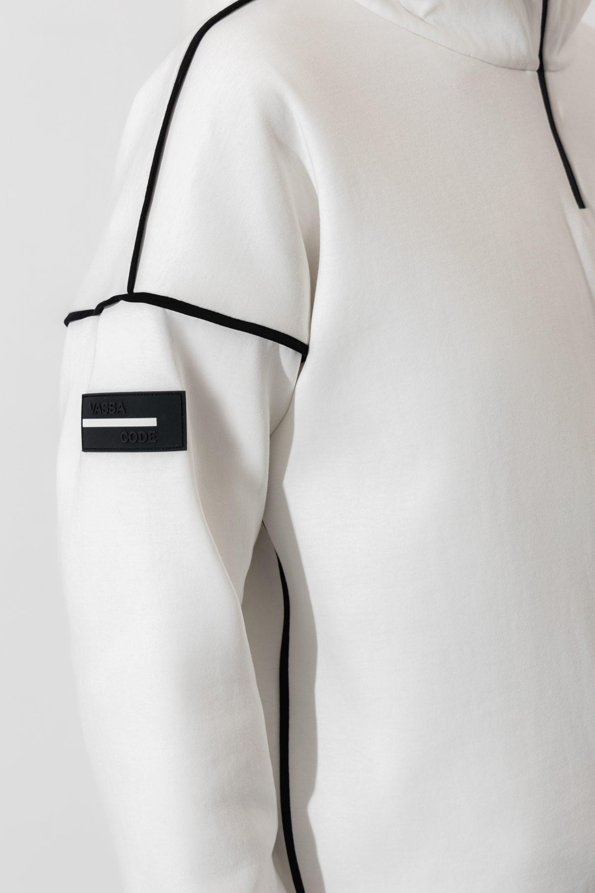 Sweatshirt VASSA CODE, пол female, цвет white, фото №4