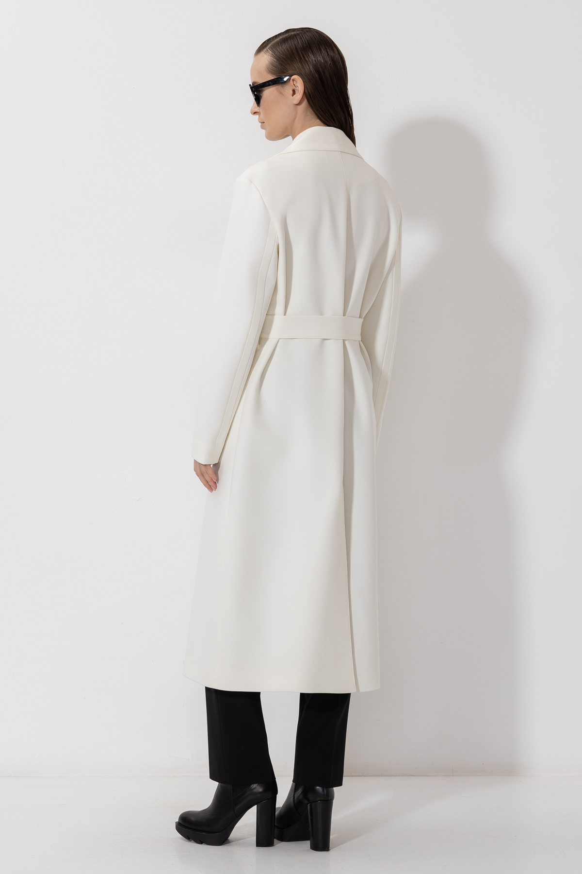 Классический плащ VASSA&Co, пол женский, цвет белый, фото №3