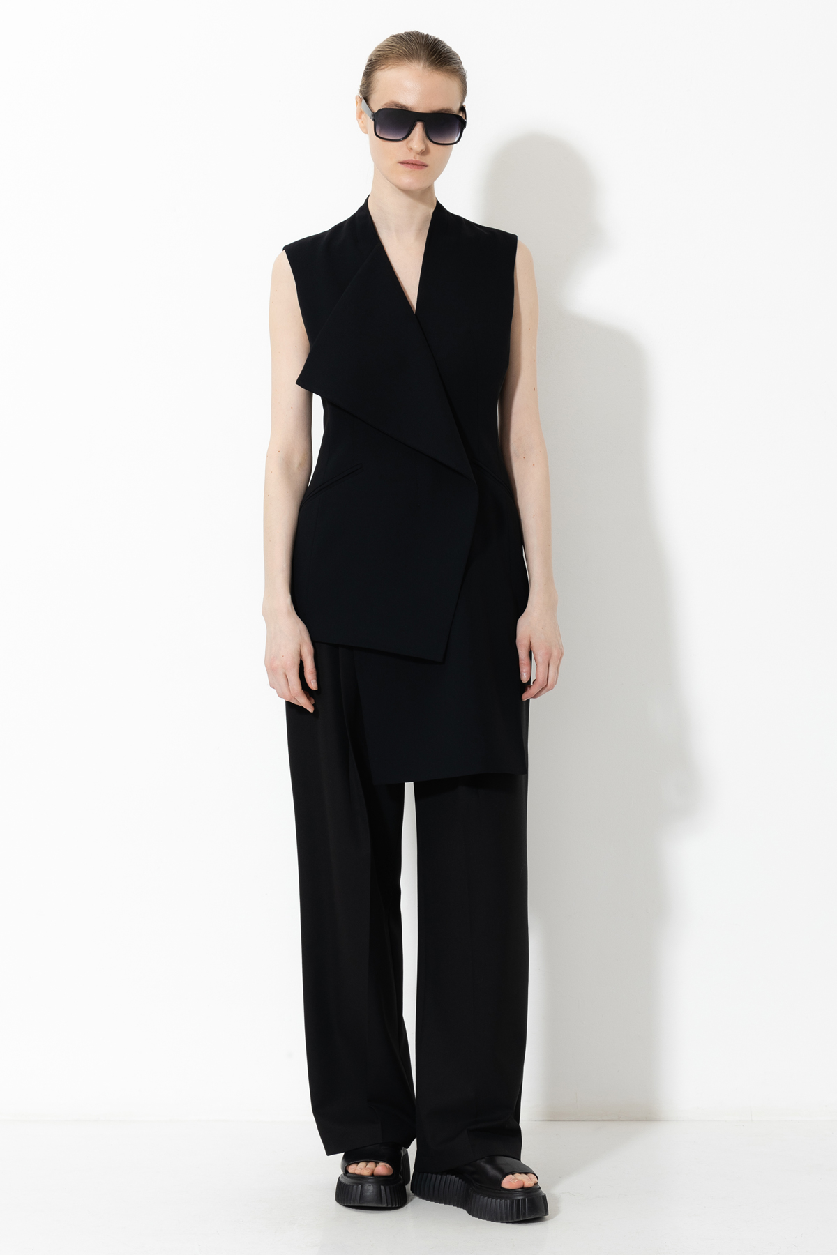 Жилет VASSA&Co, пол женский, цвет черный, фото №4