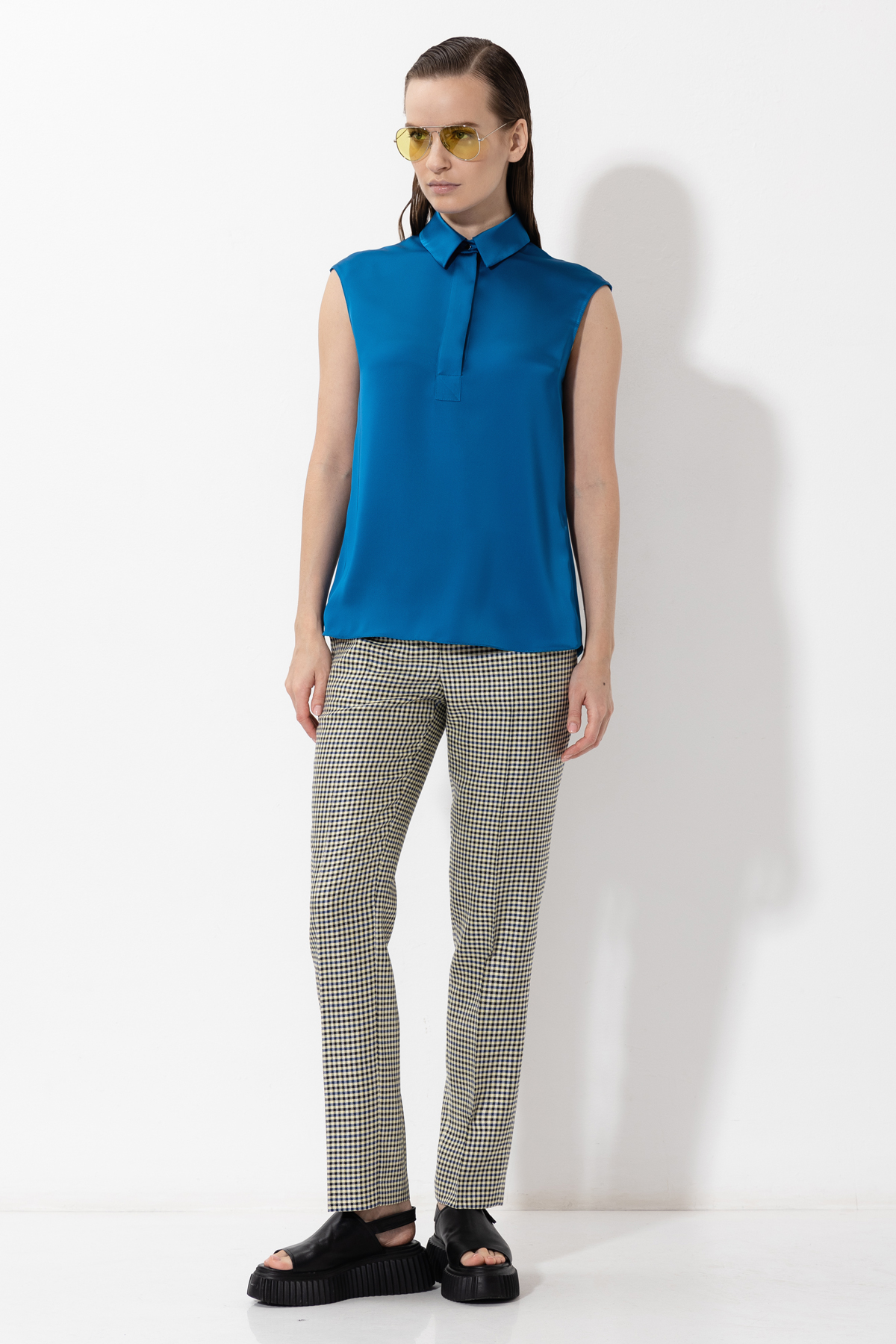 Блузка с рубашечным воротником VASSA&Co, пол женский, цвет синий, фото №3