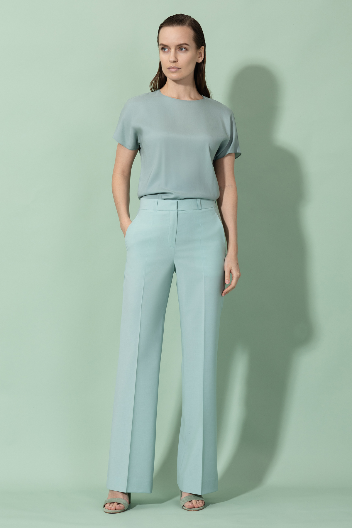 Trousers VASSA&Co, пол female, цвет голубой, фото №2