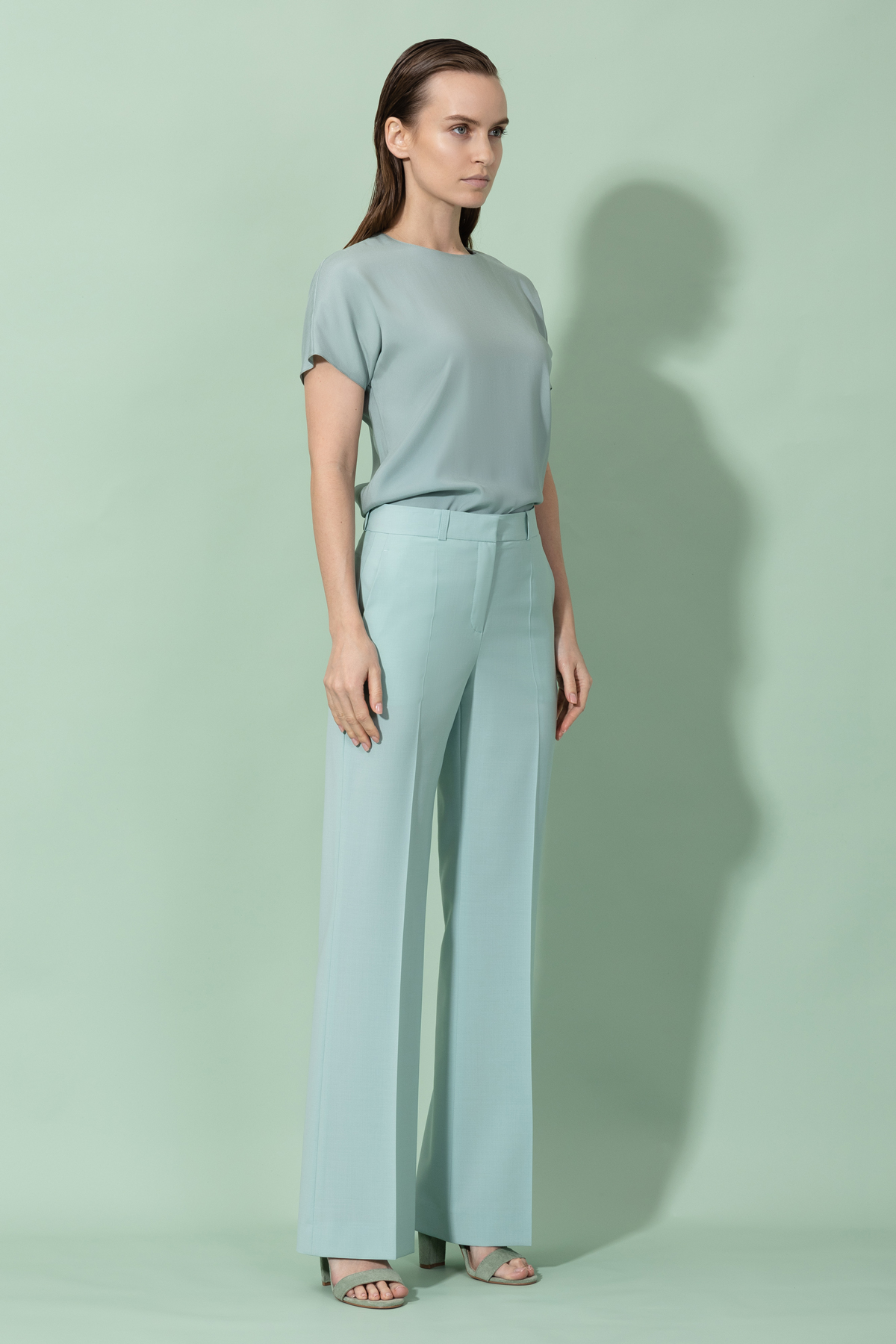 Trousers VASSA&Co, пол female, цвет голубой, фото №3