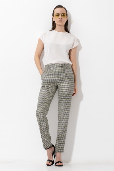 Брюки в клетку зауженного кроя VASSA&Co, пол женский, цвет молочный, фото №4