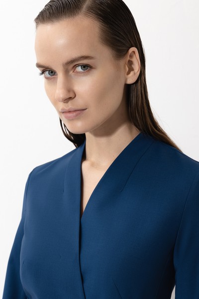 Платье-футляр с контрастной вставкой VASSA&Co, пол женский, цвет синий, фото №3