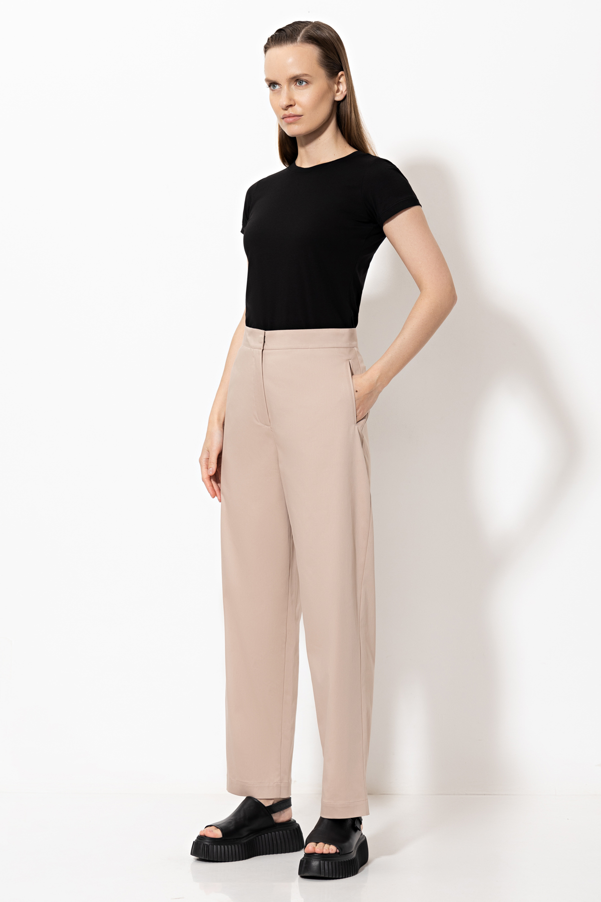 Trousers VASSA&Co, пол female, цвет бежевый, фото №2