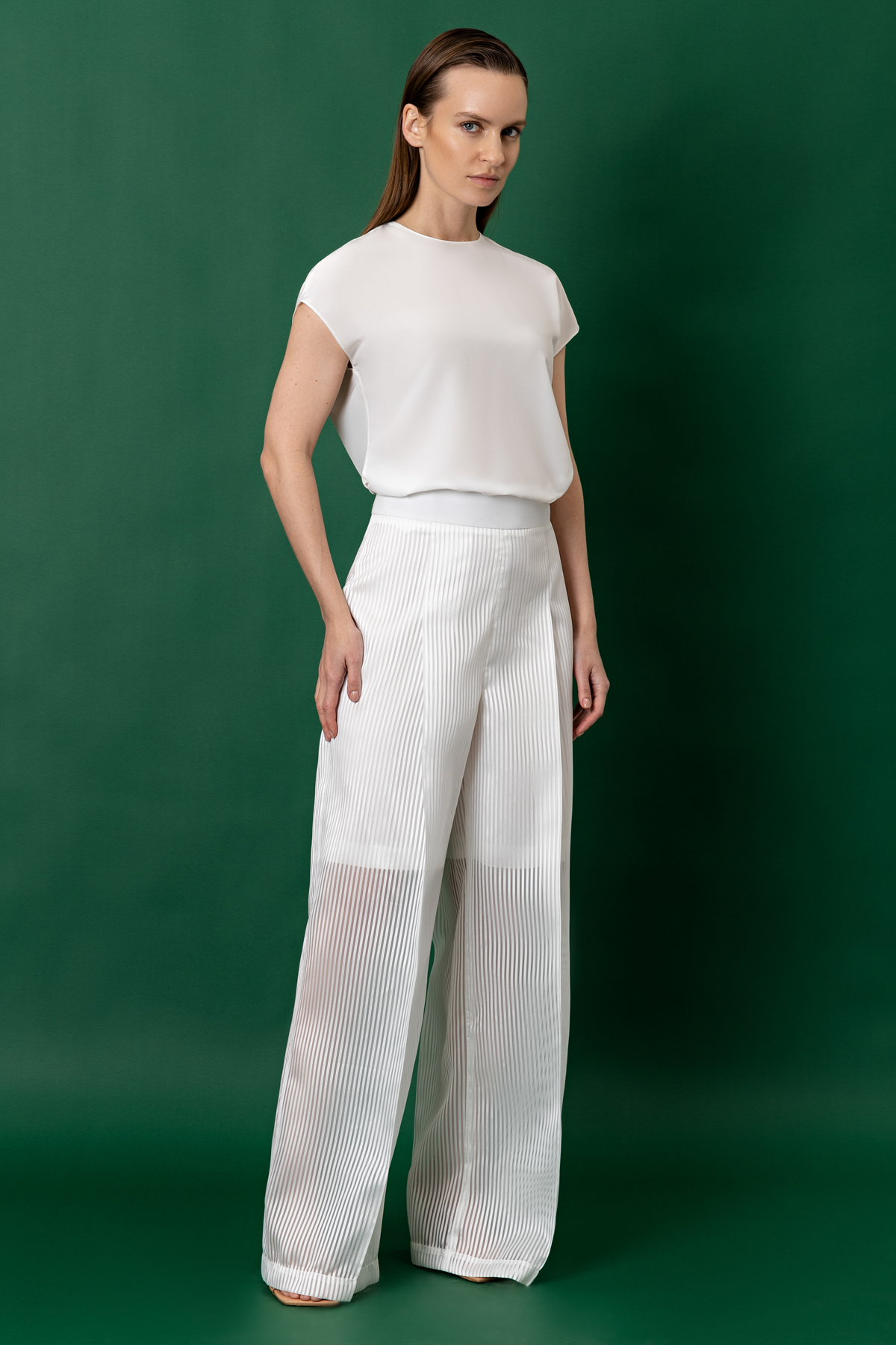 Trousers VASSA&Co, пол female, цвет white, фото №4