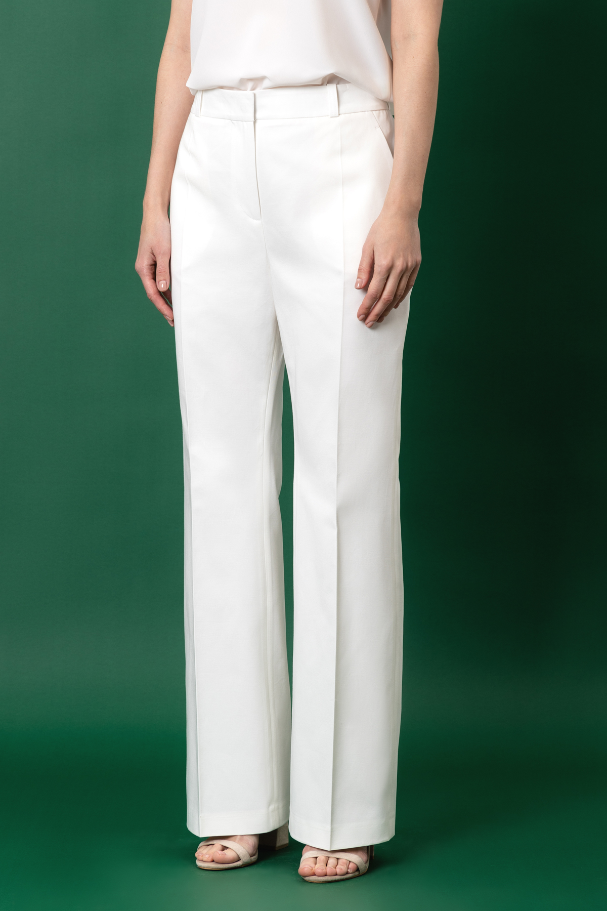 Trousers VASSA&Co, пол female, цвет white, фото №4