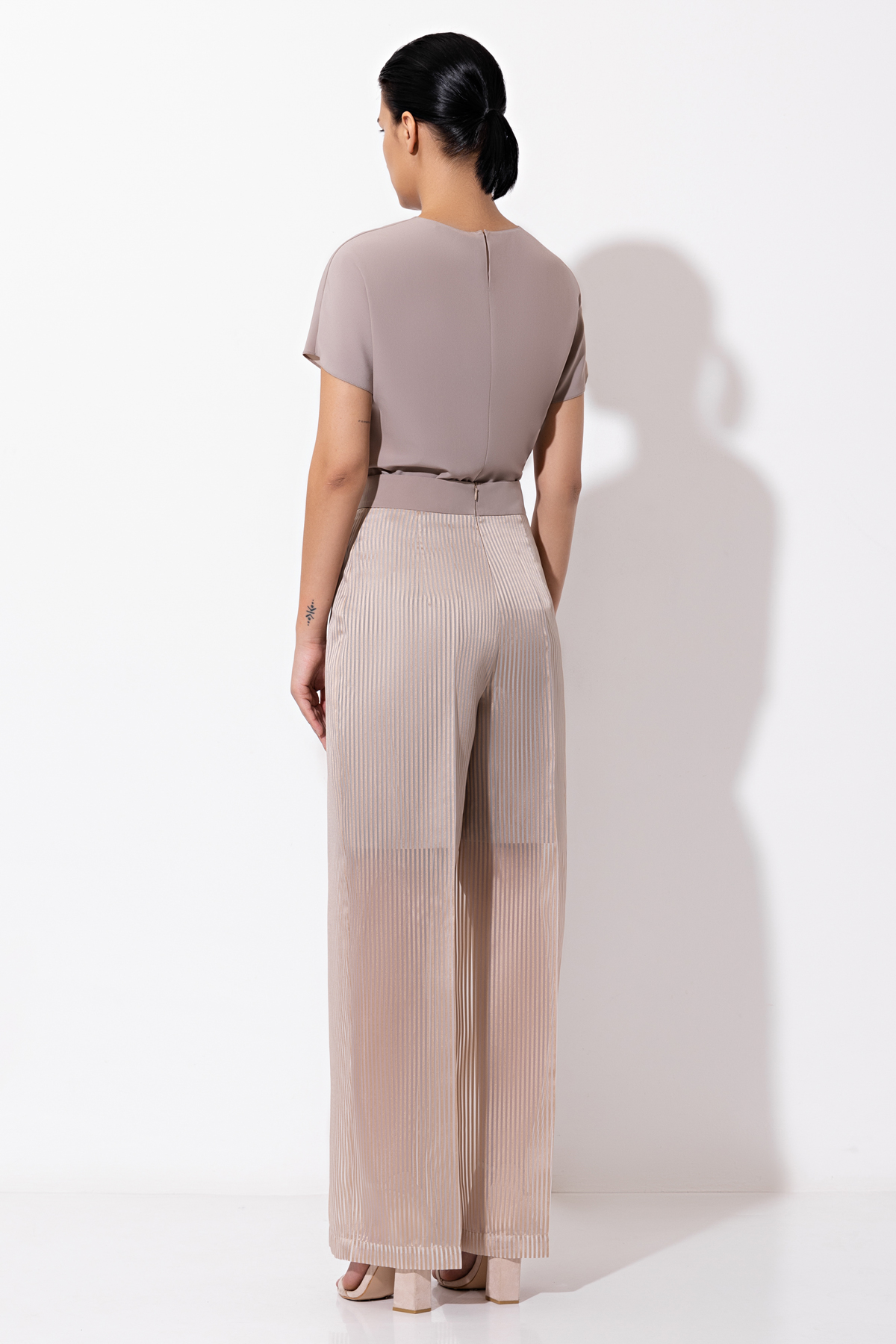 Брюки VASSA&Co, пол женский, цвет бежевый, фото №4