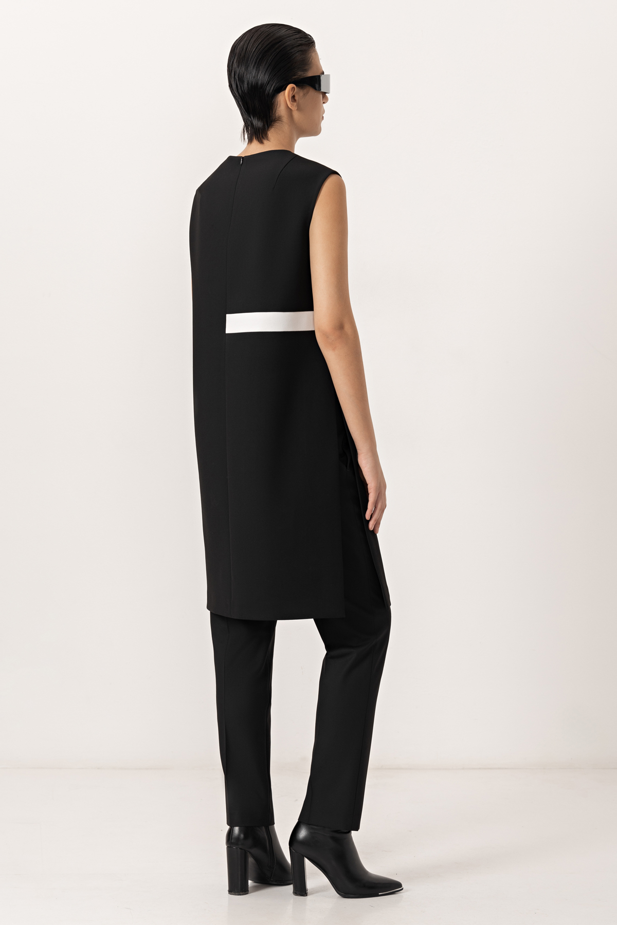 Vest VASSA&Co, пол female, цвет black, фото №6