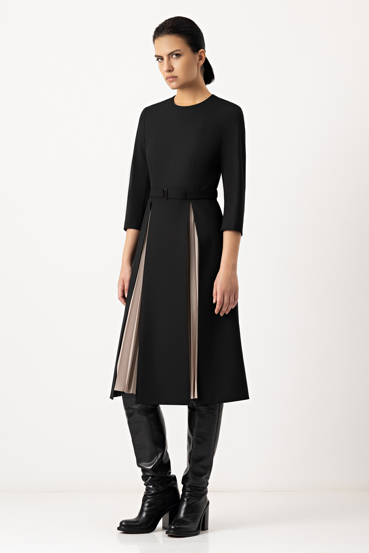 Платье с гофрированными деталями VASSA&Co, пол женский, цвет черный, фото №3