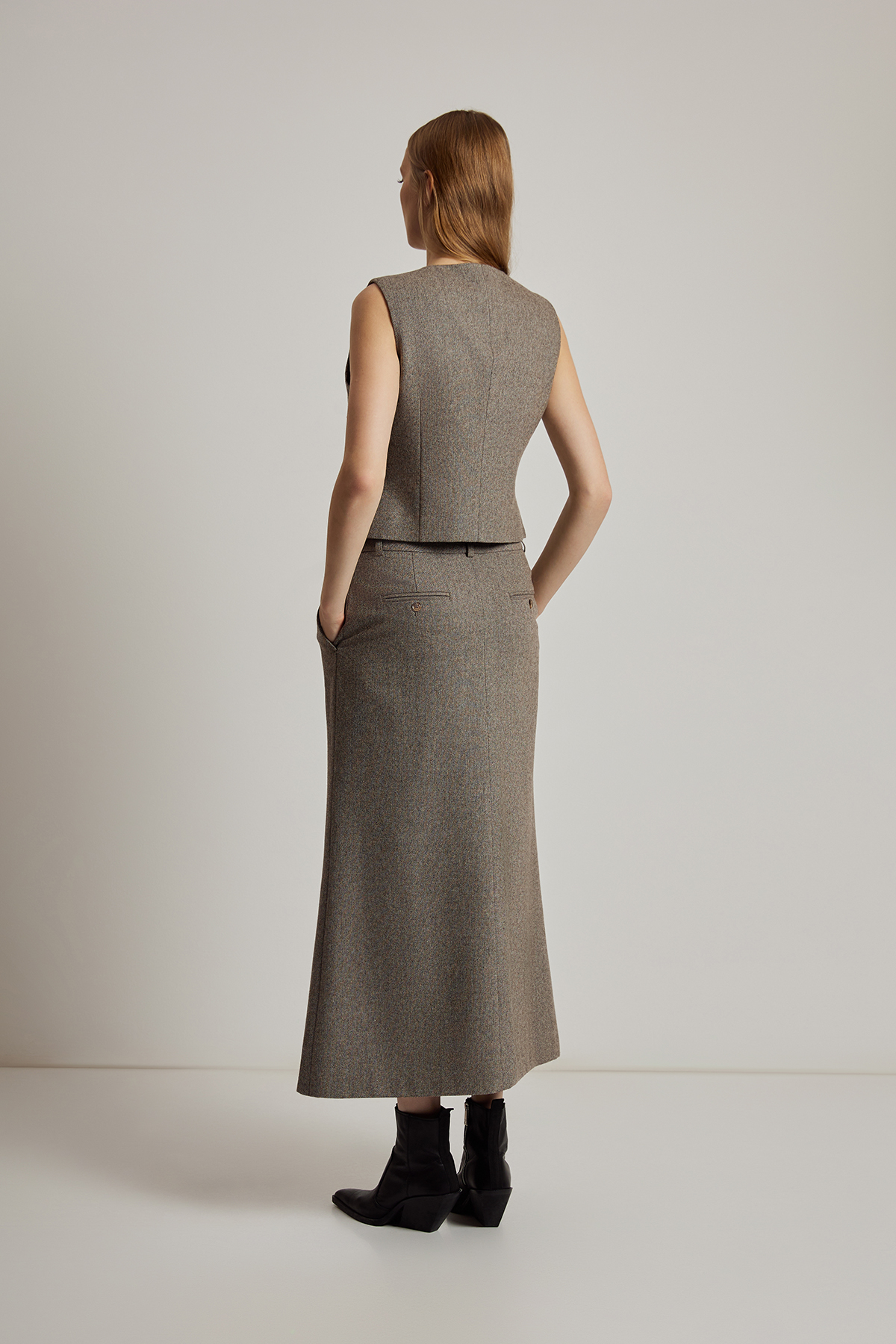 Жилет VASSA CODE, пол женский, цвет коричневый, фото №2