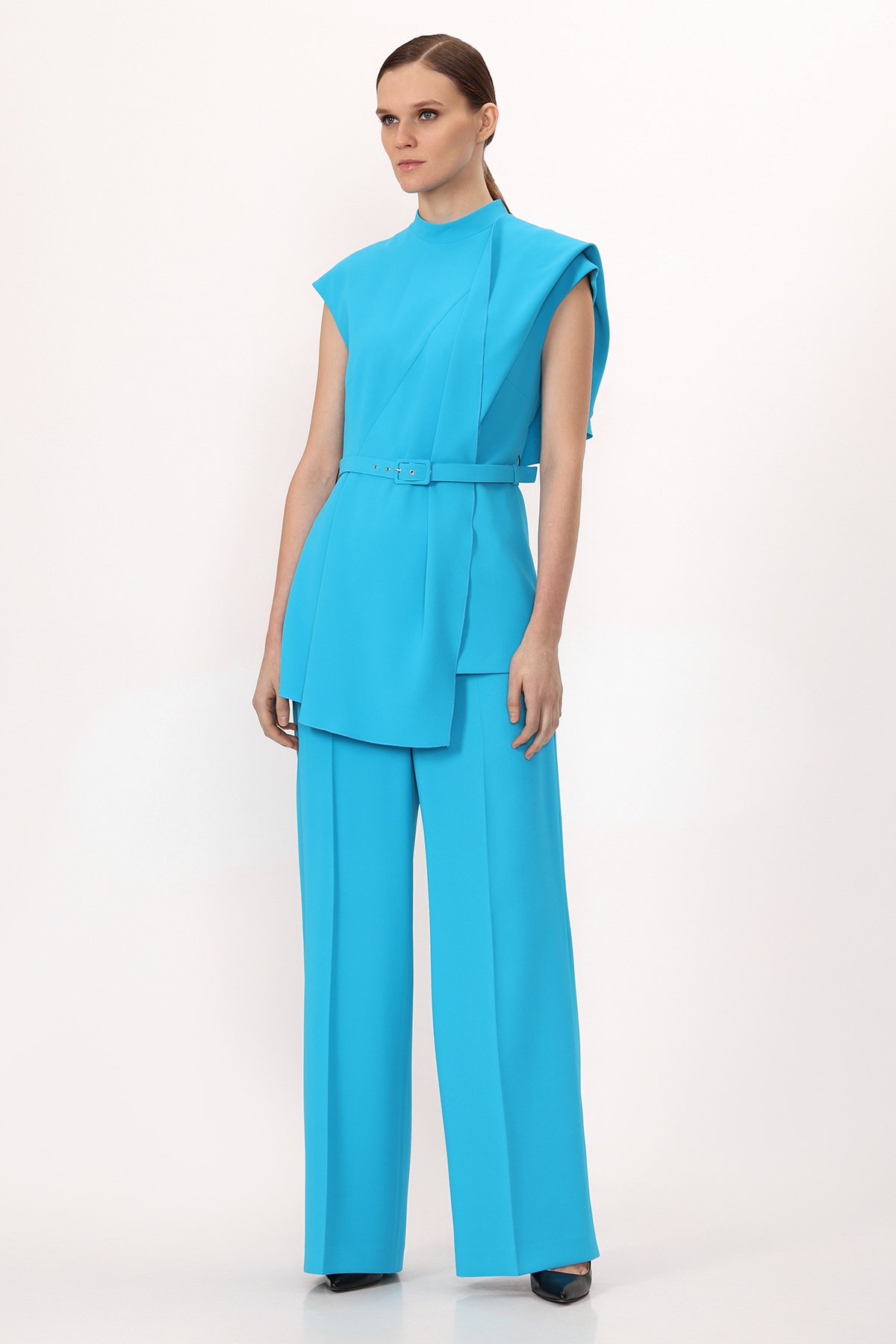 Жилет с асимметричной драпировкой VASSA&Co, пол женский, цвет голубой, фото №4