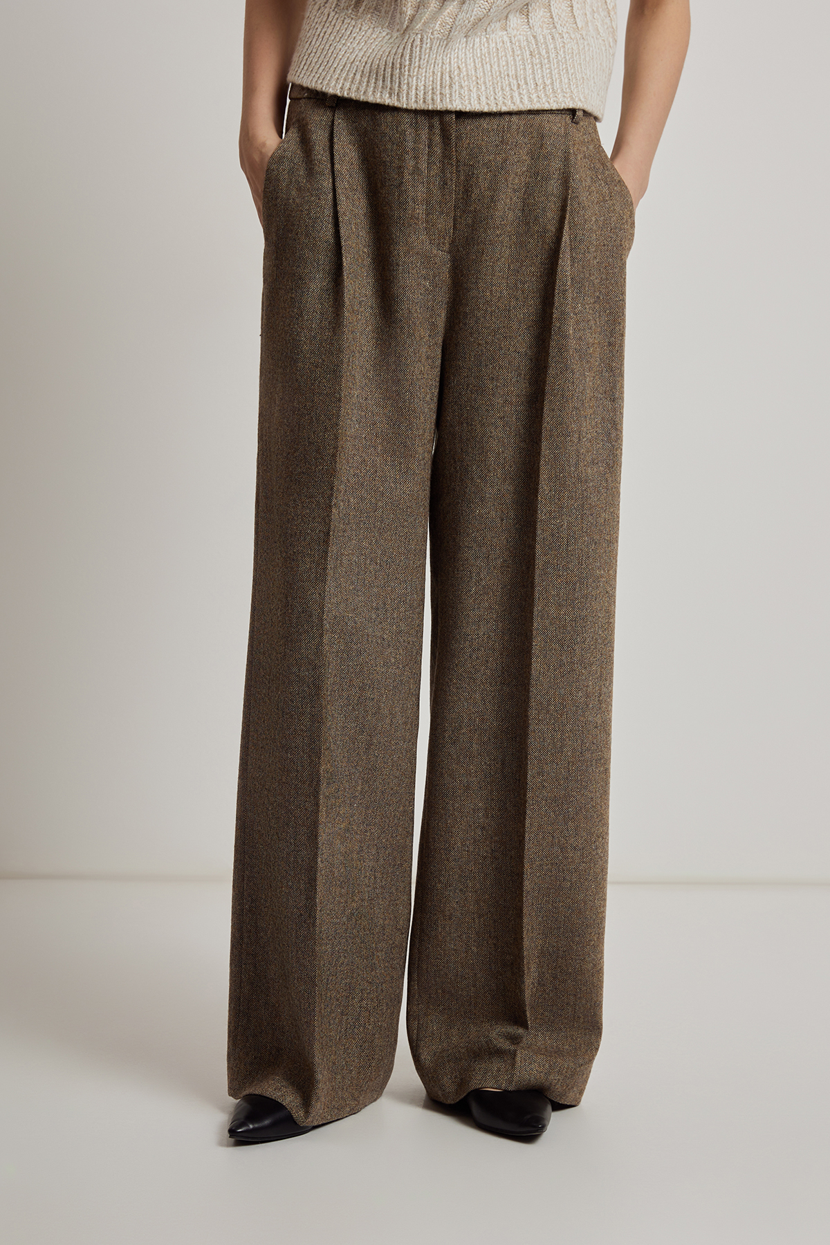 Брюки VASSA CODE, пол женский, цвет коричневый, фото №3