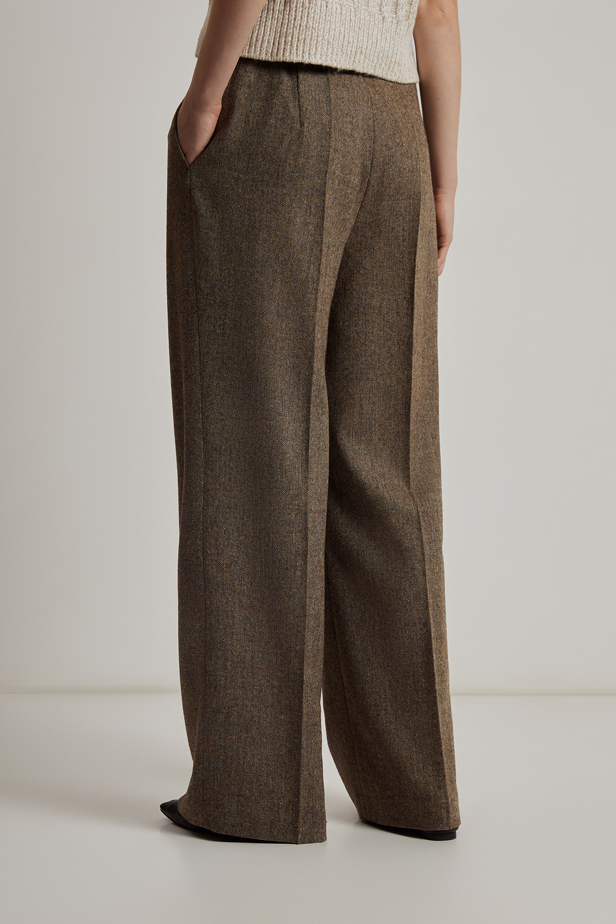 Брюки VASSA CODE, пол женский, цвет коричневый, фото №2