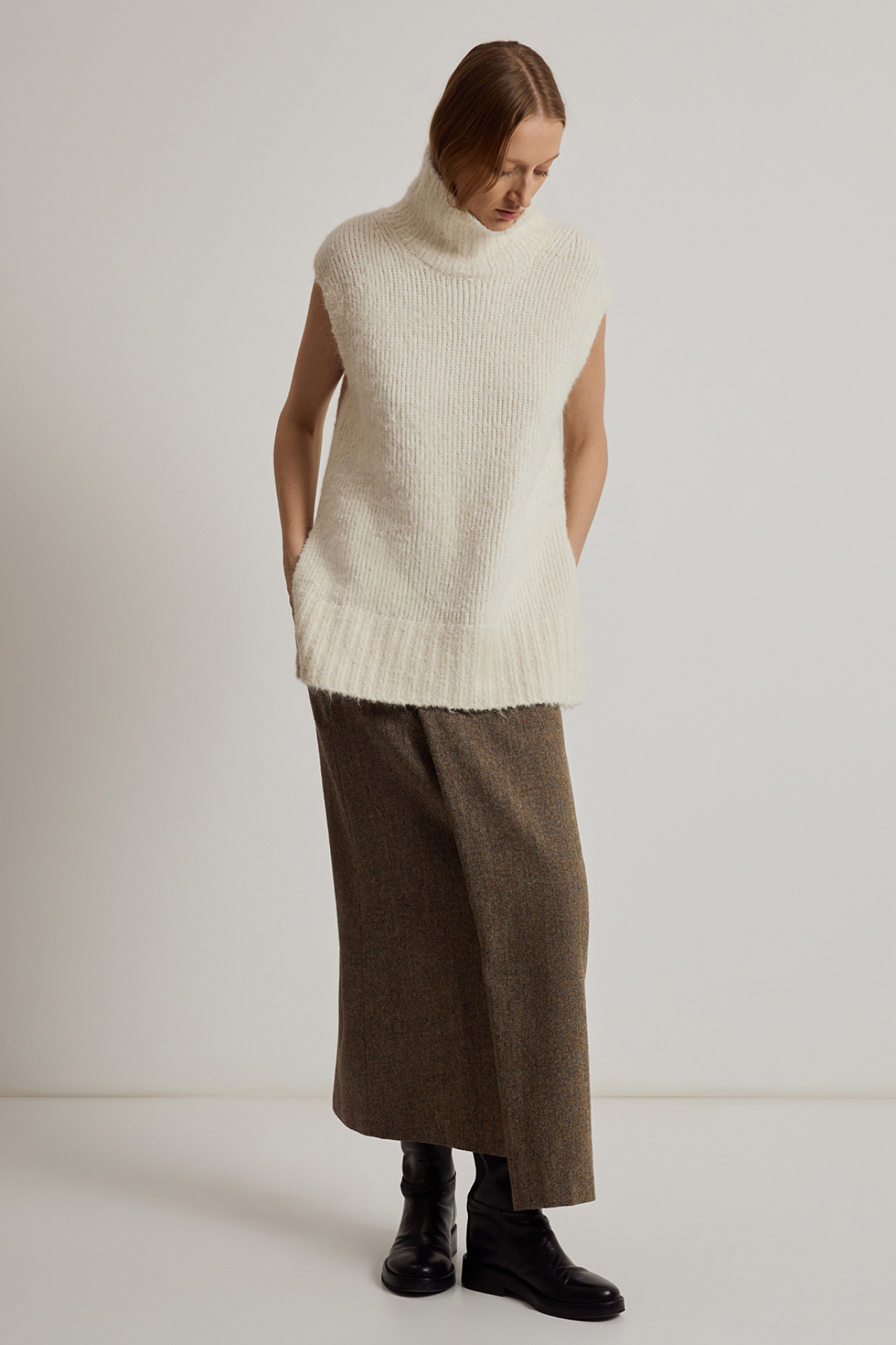 Удлиненный жилет VASSA CODE, пол женский, цвет белый, фото №2