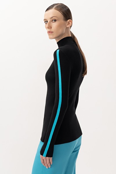 Водолазка с контрастными элементами VASSA&Co, пол женский, цвет черный, фото №2