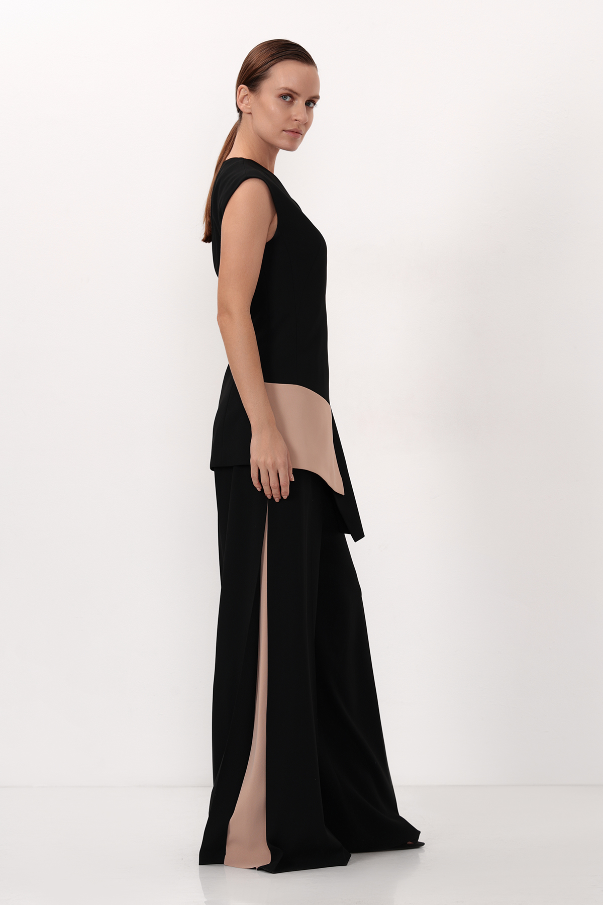 Асимметричный жилет VASSA&Co, пол женский, цвет черный, фото №3