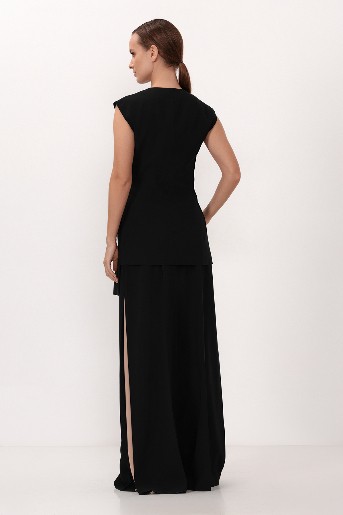 Асимметричный жилет VASSA&Co, пол женский, цвет черный, фото №5