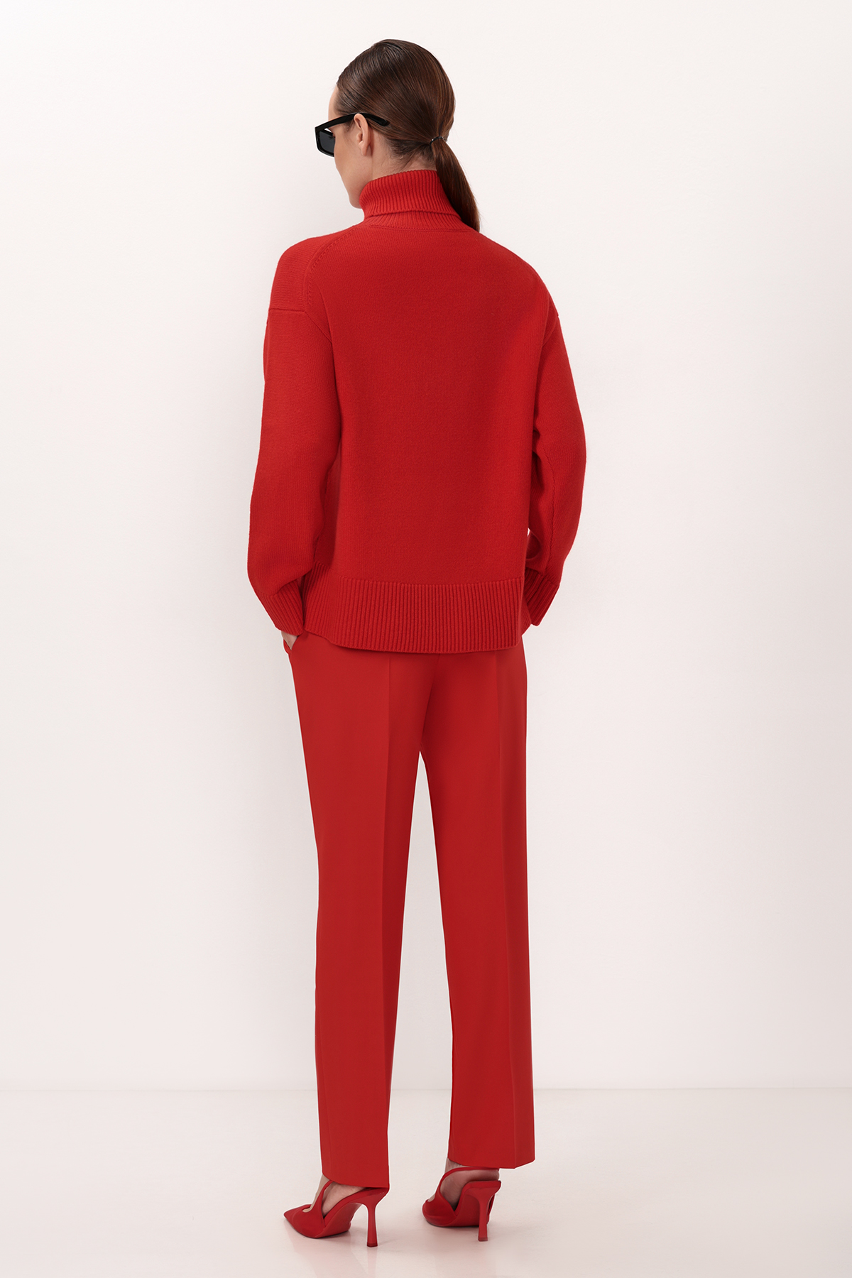 Джемпер Oversize из шерсти и кашемира VASSA&Co, пол женский, цвет красный, фото №4