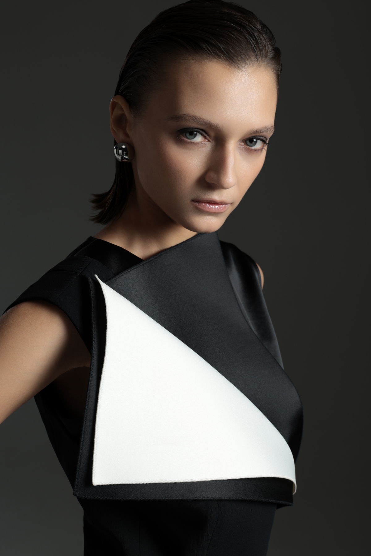 Жилет на одно плечо VASSA&Co, пол female, цвет black, фото №2