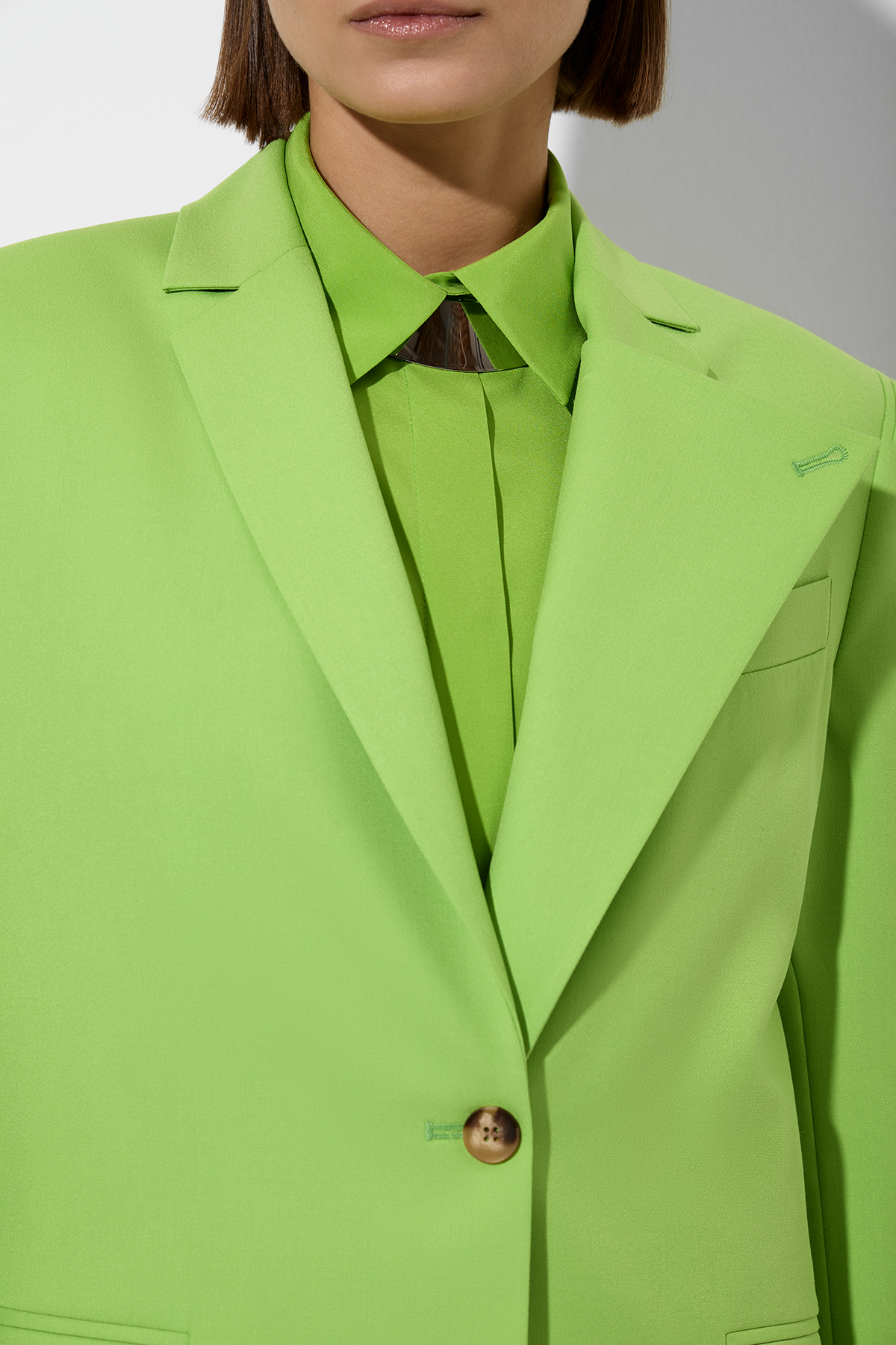 Жакет со съемной манишкой VASSA&Co, пол женский, цвет зеленый, фото №8