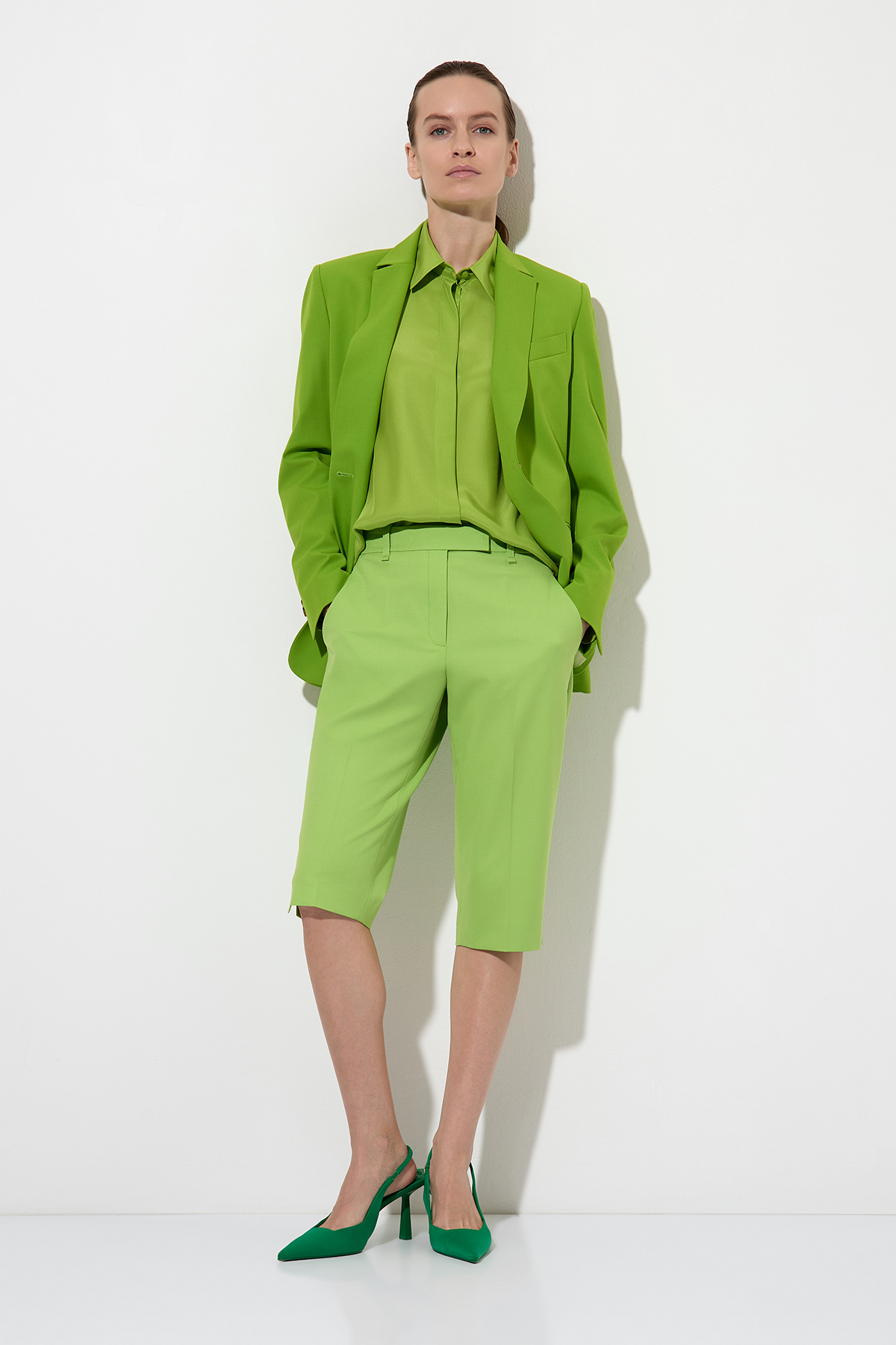 Бриджи VASSA&Co, пол женский, цвет зеленый, фото №4
