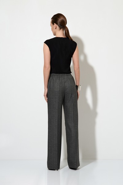 Брюки в мелкую клетку VASSA&Co, пол женский, цвет черный, фото №3