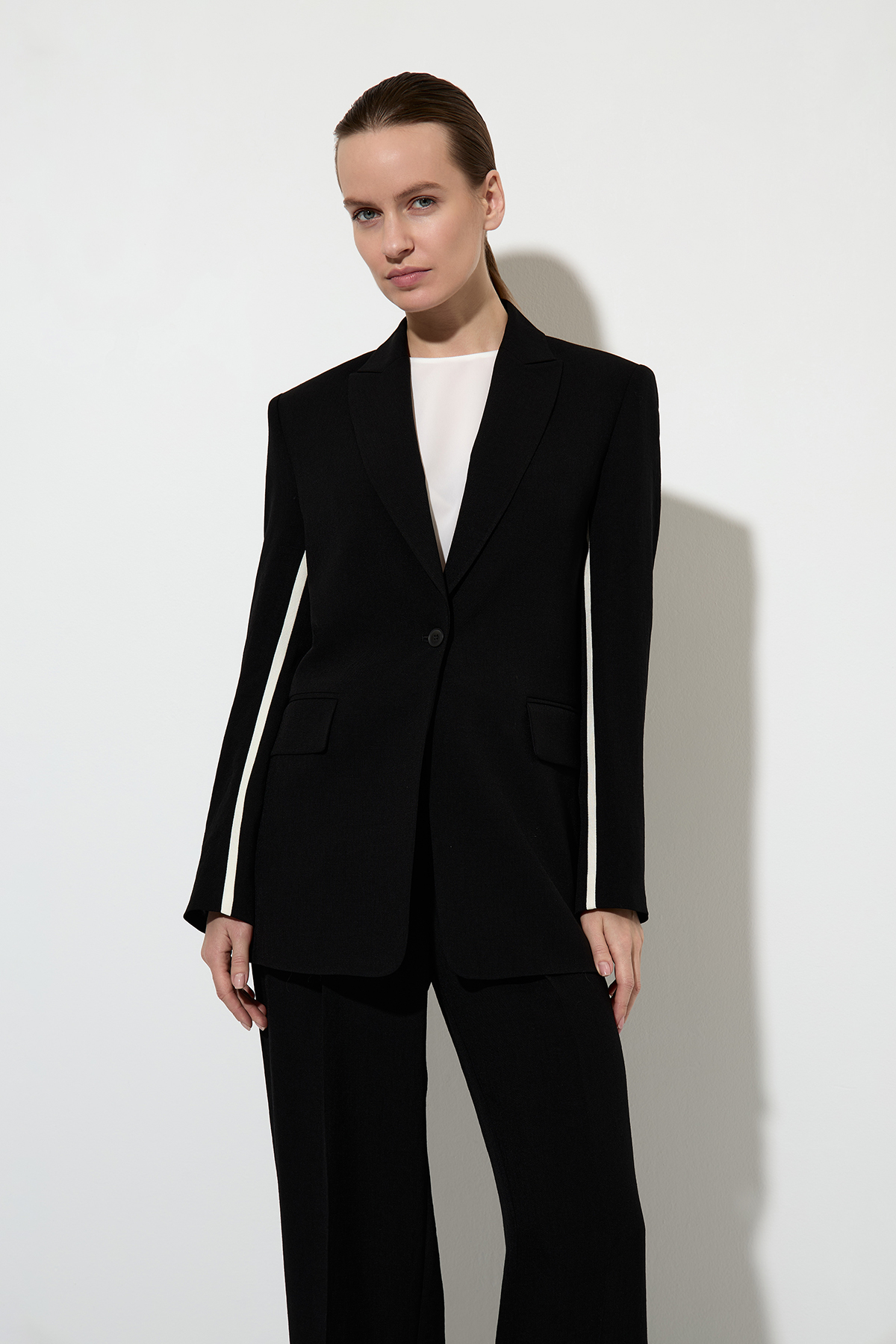 Jacket , пол female, цвет black, фото №6