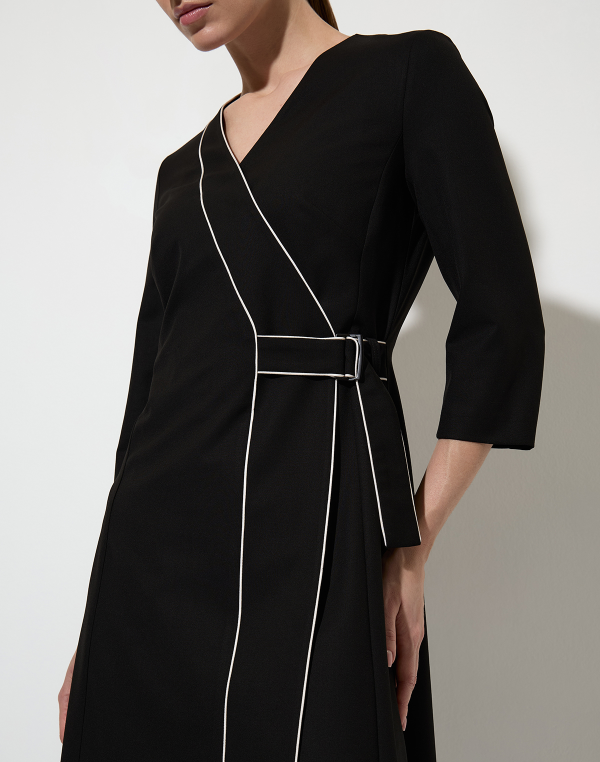 Платье с контрастной отделкой VASSA&Co, пол женский, цвет черный, фото №3