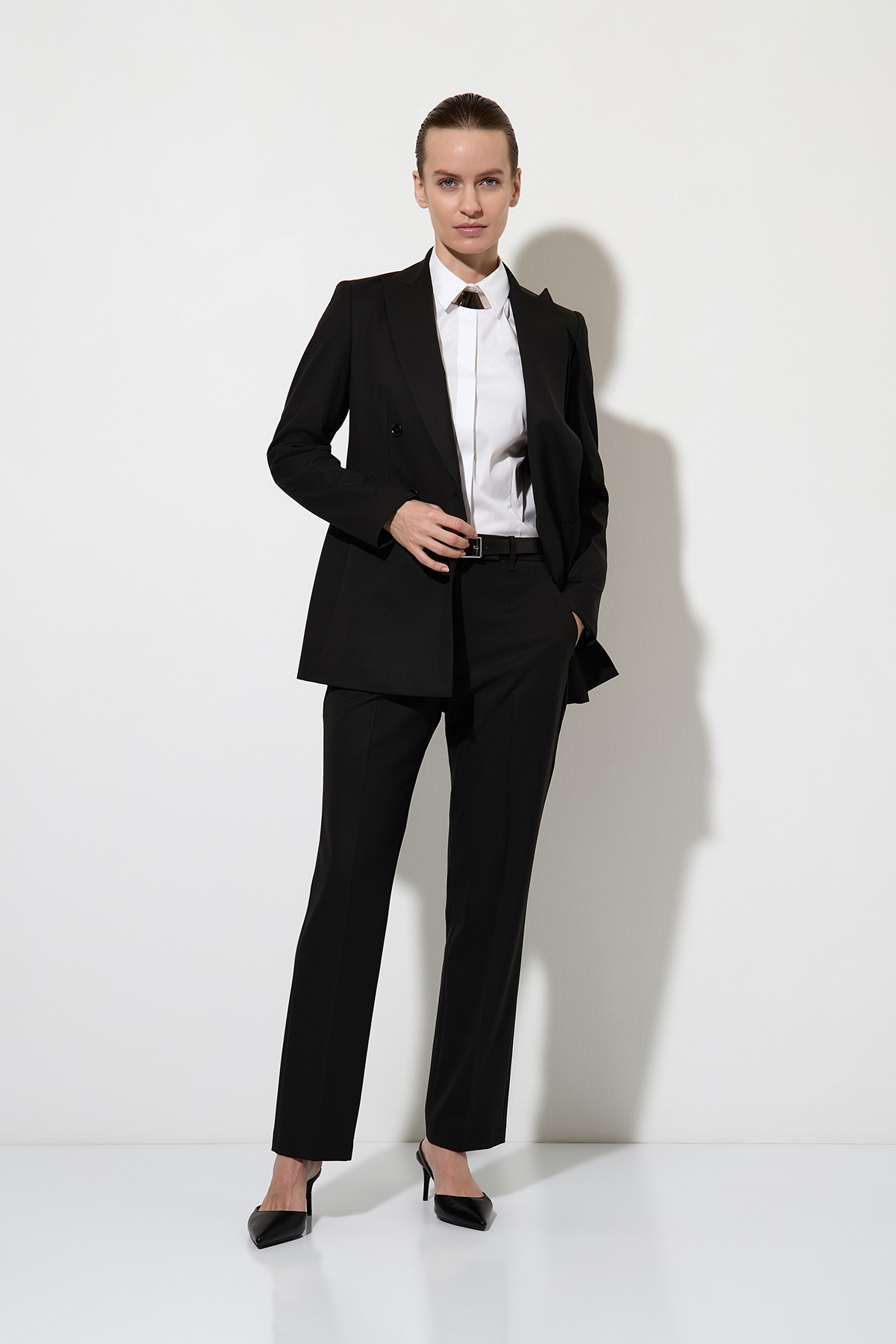 Blouse VASSA&Co, пол female, цвет white, фото №5