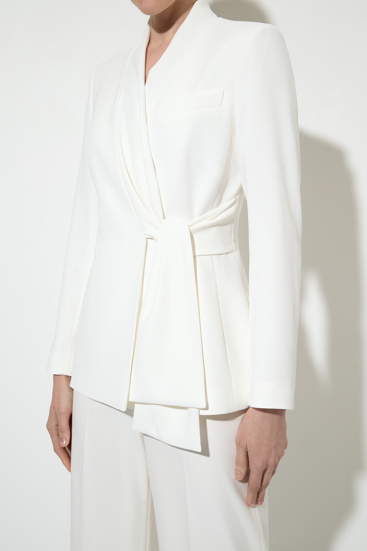 Жакет с завязкой на талии VASSA&Co, пол женский, цвет белый, фото №10